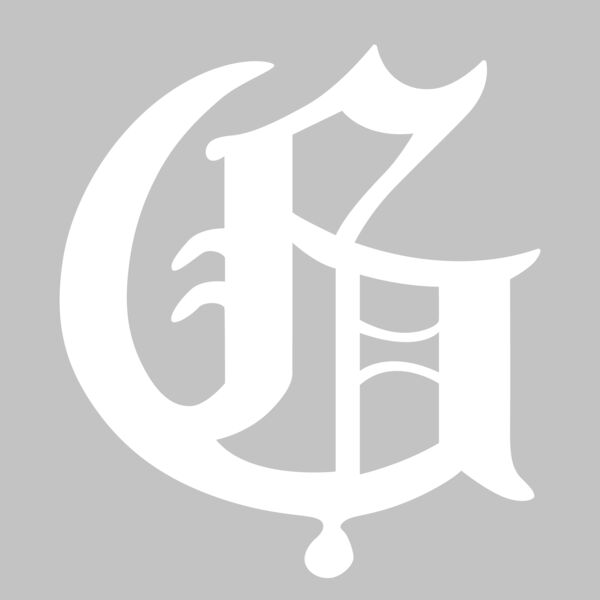 Royals G Sticker Thumbnail